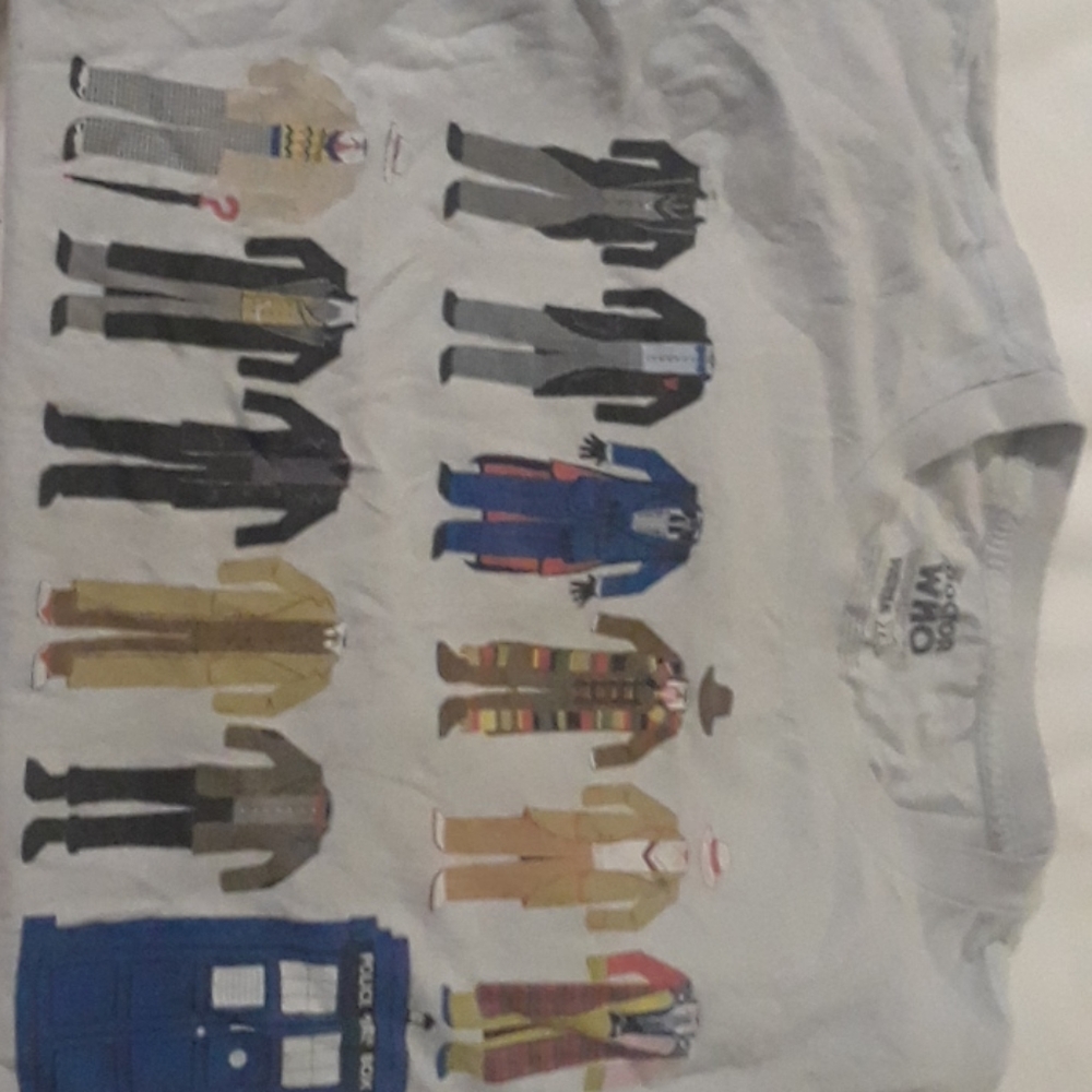 Vintage, hot topic shirt